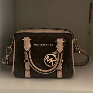 Bedford Legacy Extra-Small Logo Duffle Crossbody Bag